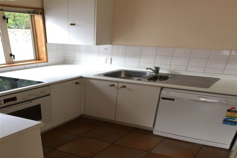 Photo of property in 6/34 Eversleigh Street, St Albans, Christchurch, 8014
