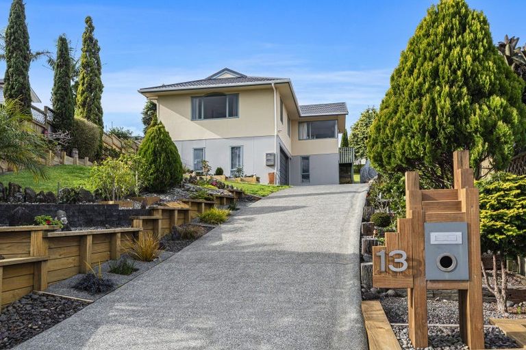 Photo of property in 13 Ridgeway Drive, Te Kamo, Whangarei, 0112