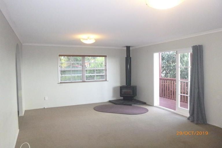 Photo of property in 63 Reynella Drive, Massey, Auckland, 0614