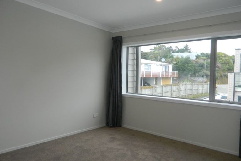 Photo of property in 19u7 Collins Avenue, Tawa, Wellington, 5028