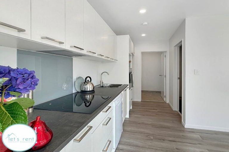 Photo of property in 6a Goodwin Drive, Rosehill, Papakura, 2113