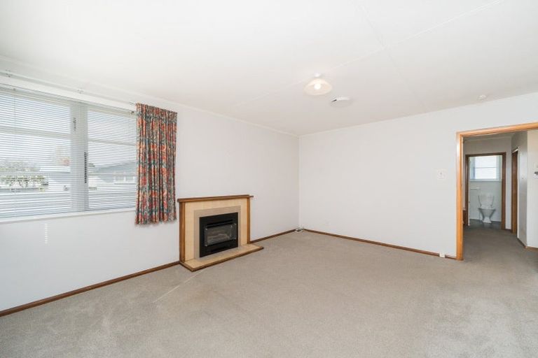 Photo of property in 24 Wilson Crescent, Highbury, Palmerston North, 4412