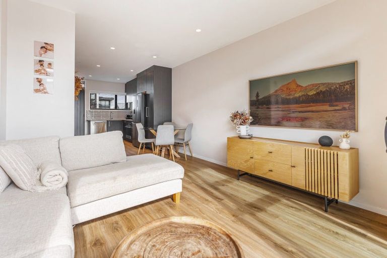 Photo of property in 23 Treloar Crescent, Hobsonville, Auckland, 0616