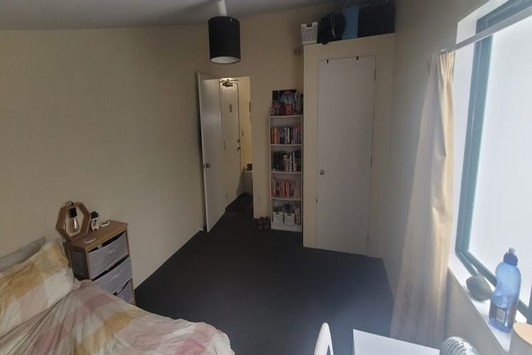 Photo of property in 8/5 Hopper Street, Mount Cook, Wellington, 6011