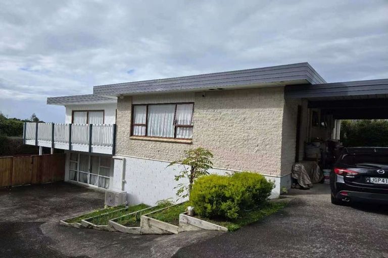 Photo of property in 3 Theodora Place, Mairangi Bay, Auckland, 0630