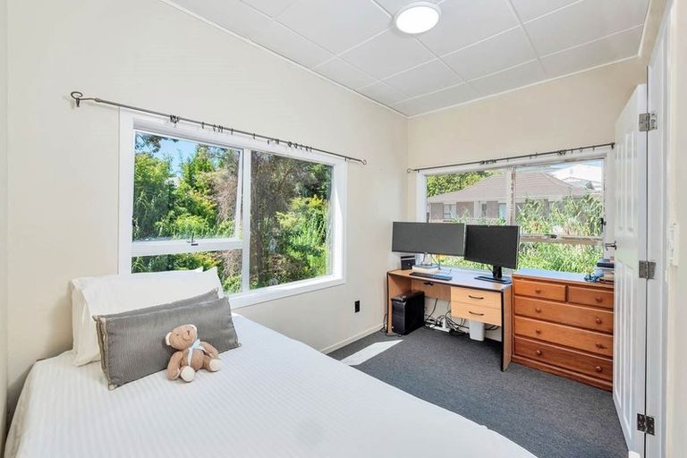 Photo of property in 1/43 Glamorgan Drive, Torbay, Auckland, 0630