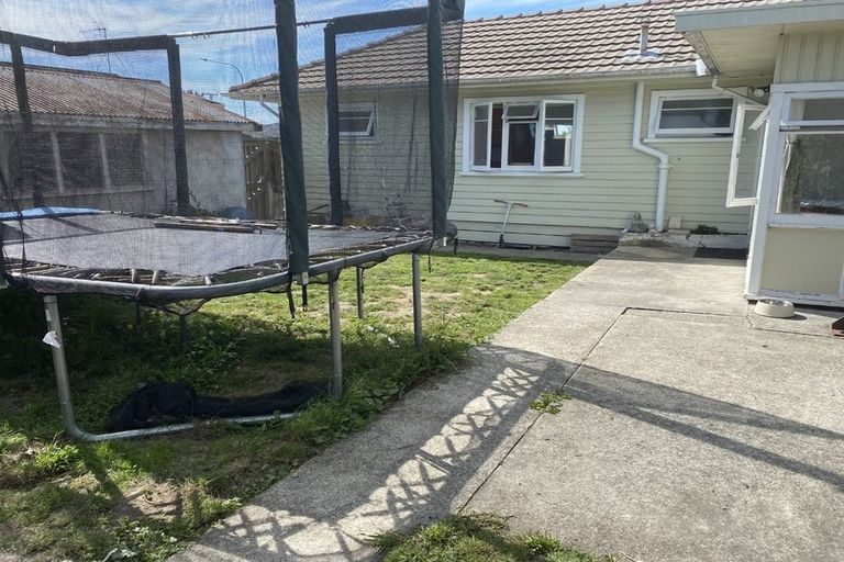 Photo of property in 2/14 Maitland Avenue, Stoke, Nelson, 7011