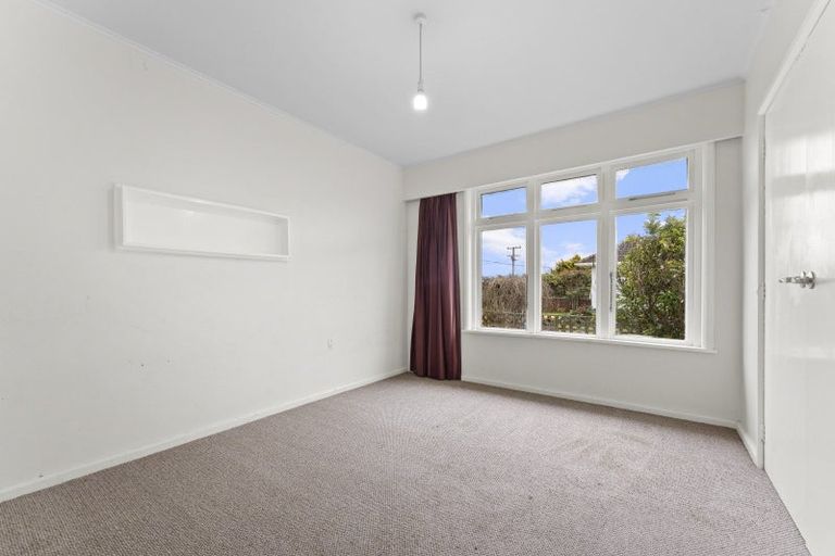 Photo of property in 14 Hannan Street, Levin, 5510