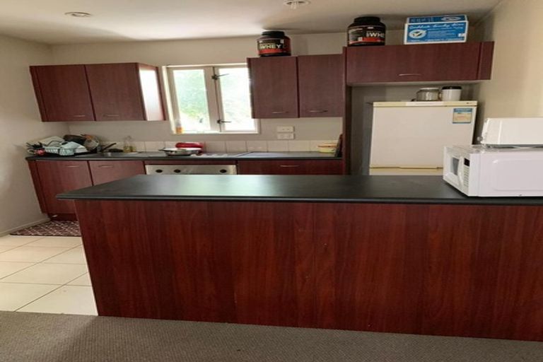 Photo of property in 5/85 Portage Road, New Lynn, Auckland, 0600