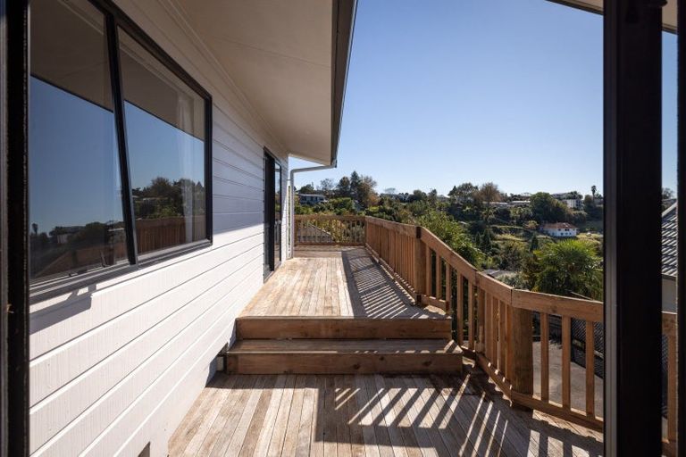 Photo of property in 5 Bellfield Place, Bethlehem, Tauranga, 3110