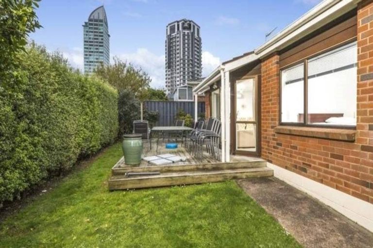 Photo of property in 3/27 Byron Avenue, Takapuna, Auckland, 0622