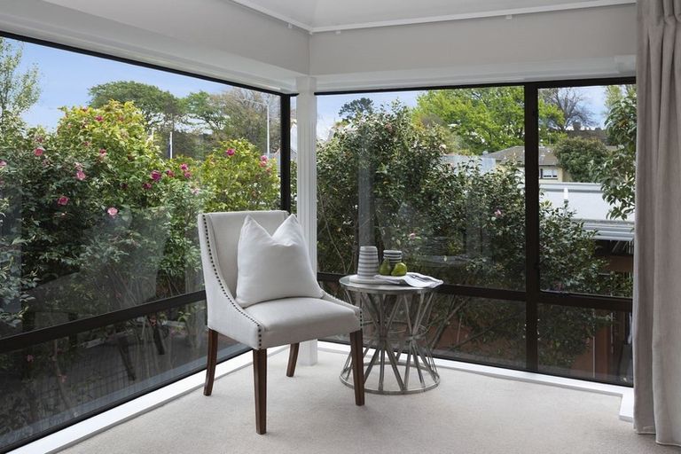 Photo of property in 30 Park Terrace, Christchurch Central, Christchurch, 8013