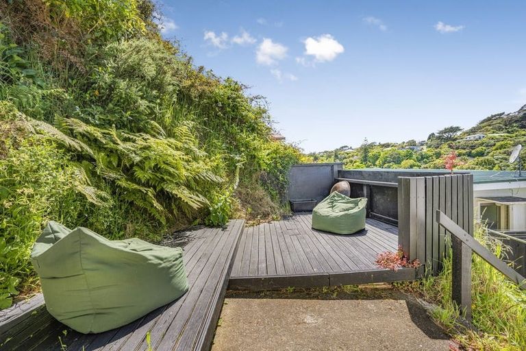 Photo of property in 113a Newlands Road, Newlands, Wellington, 6037