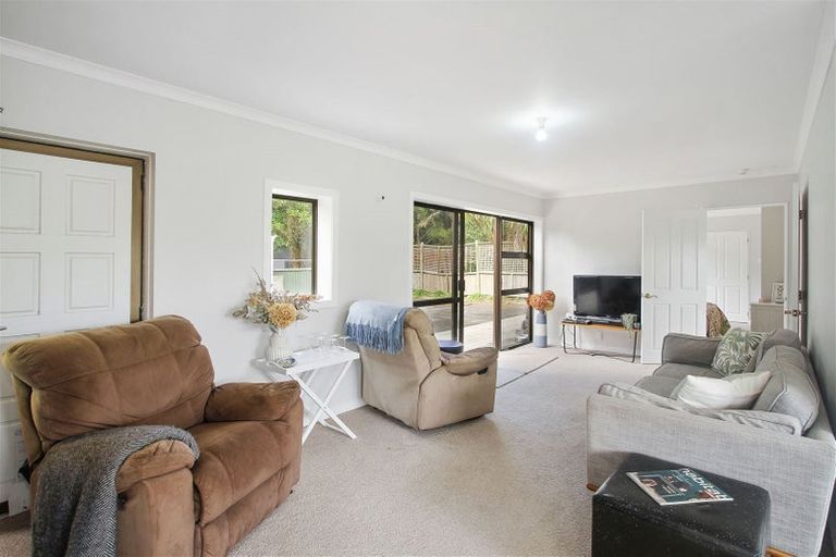 Photo of property in 430 Bald Hill Road, Waiuku, 2681