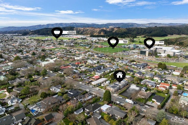 Photo of property in 354e Fergusson Drive, Heretaunga, Upper Hutt, 5018
