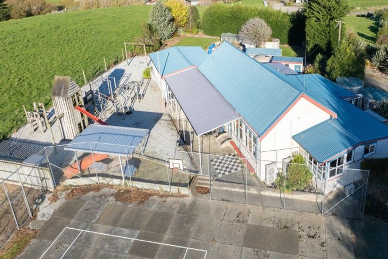 Photo of property in 22 Glenham School Road, Glenham, Wyndham, 9891