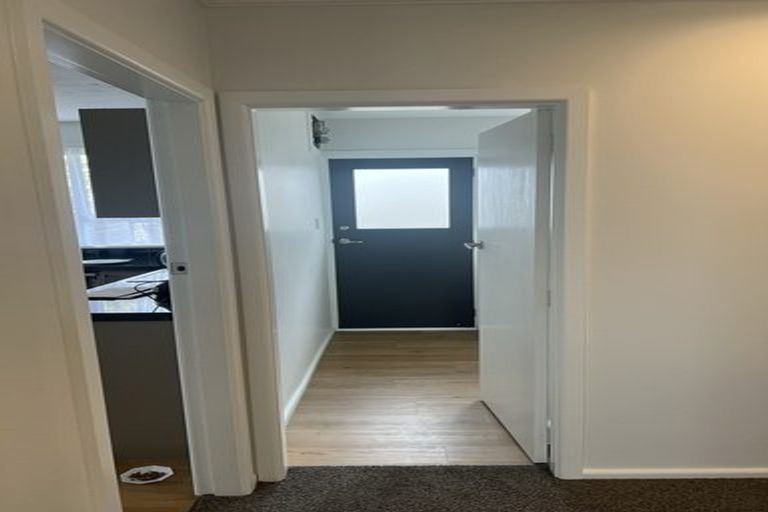 Photo of property in 16 Wingate Street, Redwood, Christchurch, 8051