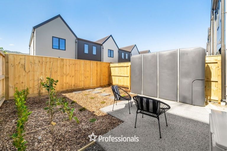 Photo of property in 137 Cambridge Terrace, Fairfield, Lower Hutt, 5011