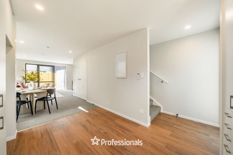 Photo of property in 137 Cambridge Terrace, Fairfield, Lower Hutt, 5011