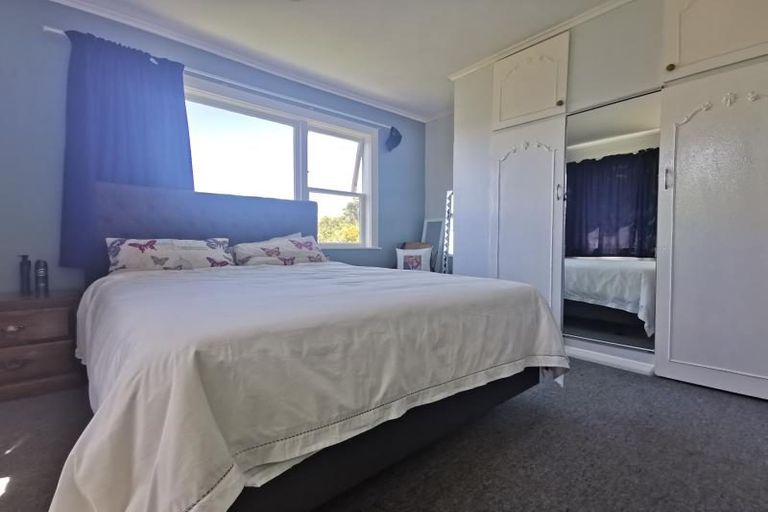 Photo of property in 79 Burgess Road, Johnsonville, Wellington, 6037