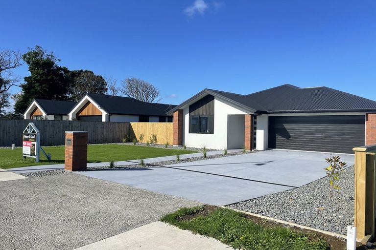 Photo of property in 72 Turuturu Road, Hawera, 4674