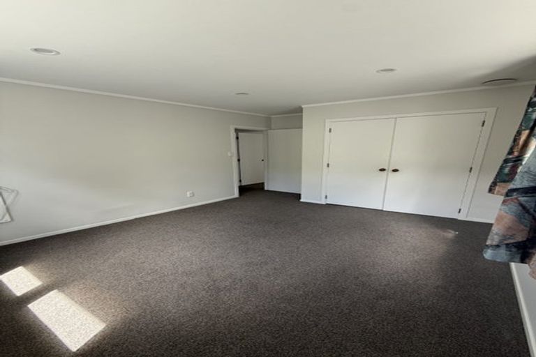 Photo of property in 336 Karori Road, Karori, Wellington, 6012
