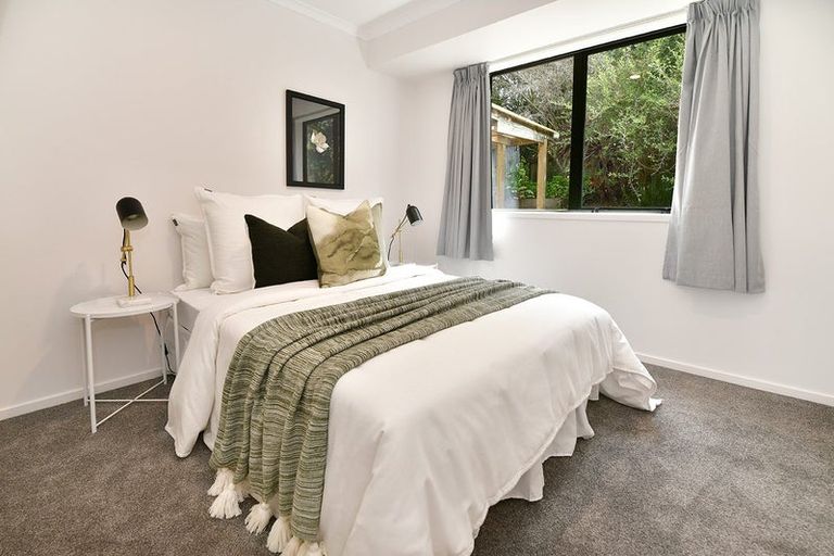 Photo of property in 30 Cabeleigh Drive, Helensville, 0800