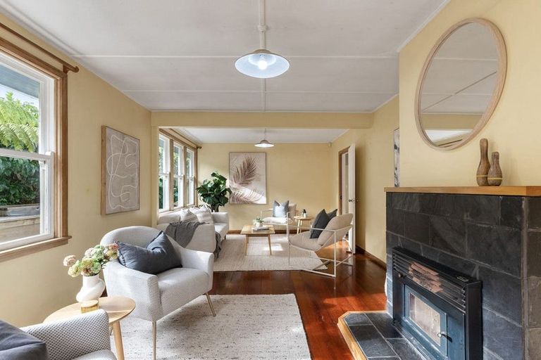 Photo of property in 39 Victory Avenue, Karori, Wellington, 6012