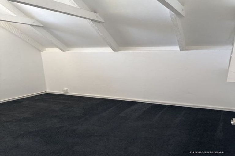 Photo of property in 5/118 Randwick Road, Moera, Lower Hutt, 5010