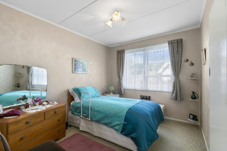Photo of property in 16 Manutuke Street, Wainuiomata, Lower Hutt, 5014
