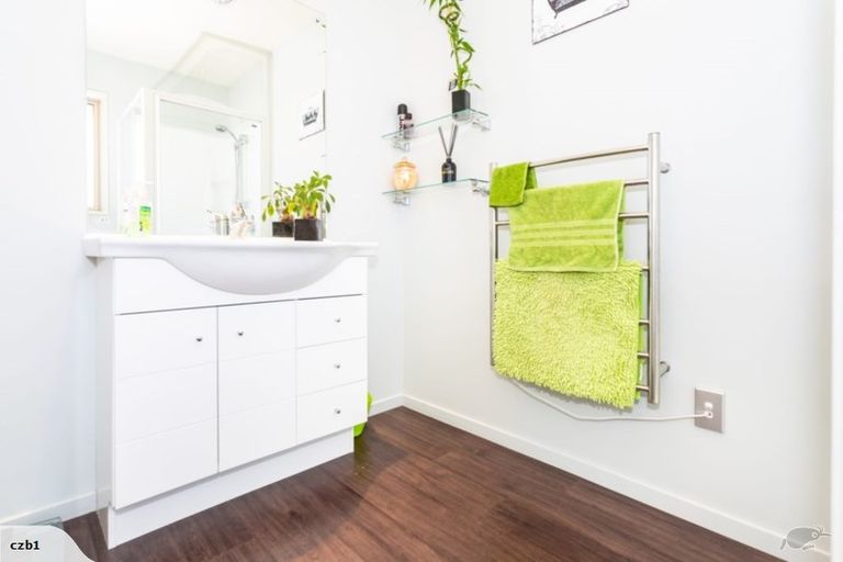 Photo of property in 5 Curnow Way, Rolleston, 7614