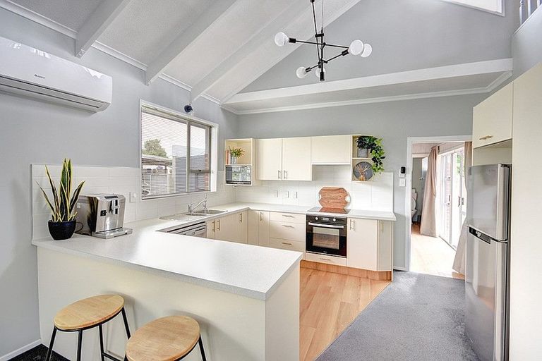Photo of property in 42 Centennial Avenue, Milton, 9220