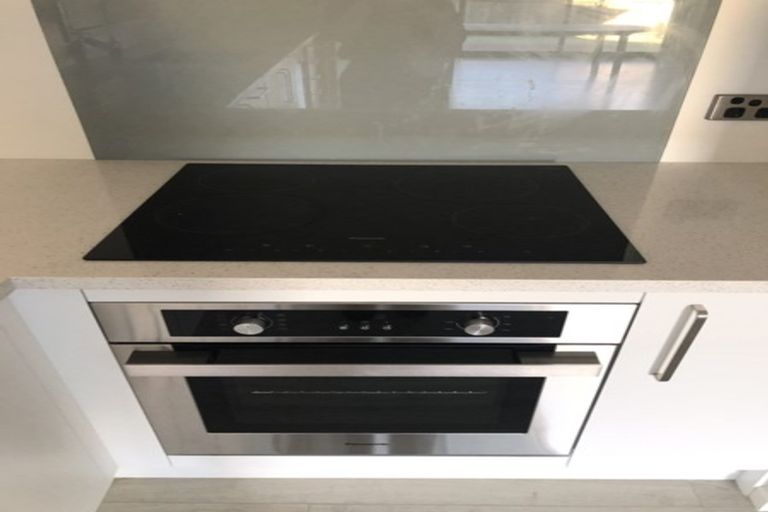 Photo of property in 17 Delph Street, Avonhead, Christchurch, 8042