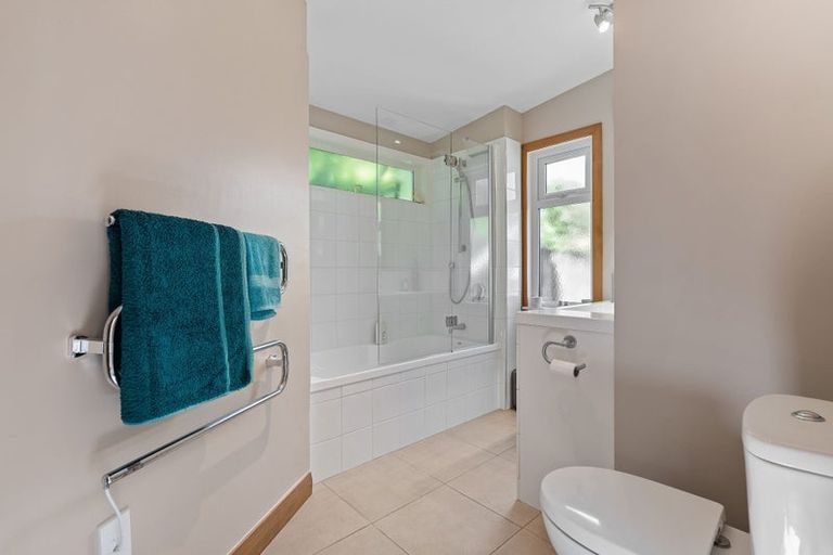 Photo of property in 16 Margaret Street, Wadestown, Wellington, 6012