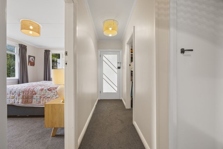 Photo of property in 66 Lindsay Road, Balaclava, Dunedin, 9011