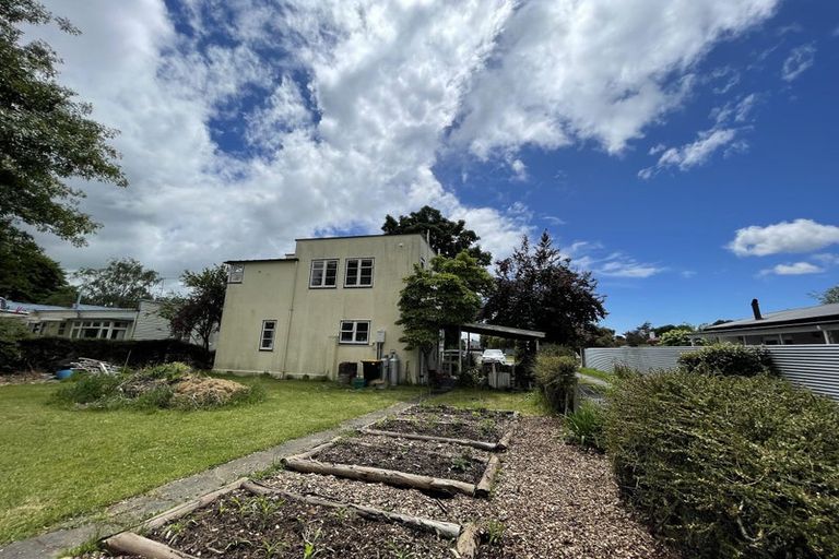 Photo of property in 12 Masters Crescent, Masterton, 5810