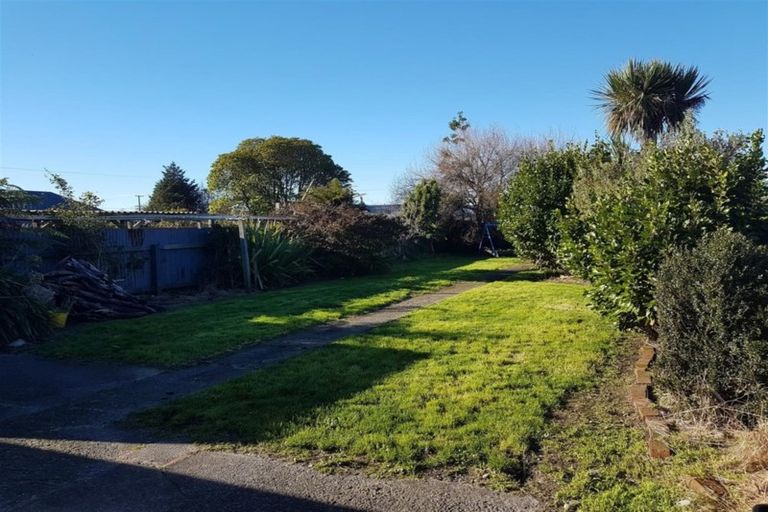 Photo of property in 153 Romilly Street, Westport, 7825