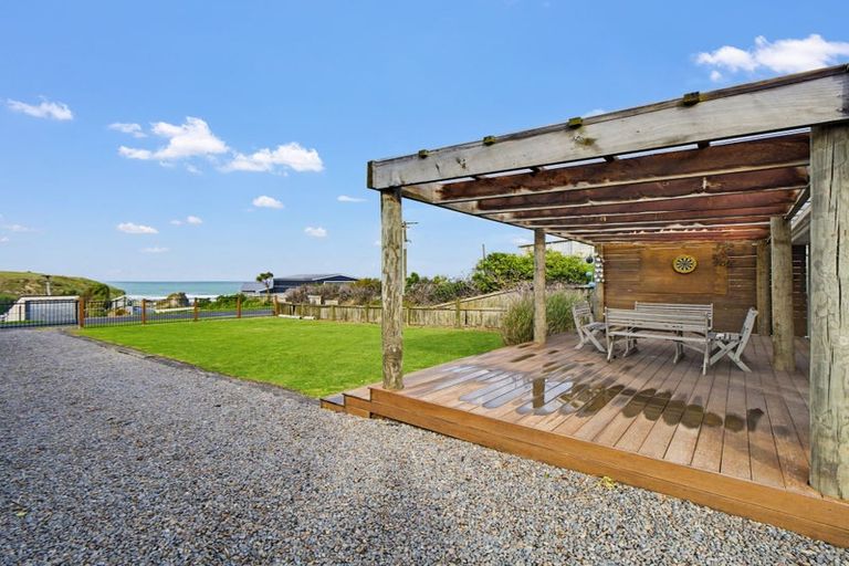 Photo of property in 8 Island Terrace, Motunau, Waipara, 7387