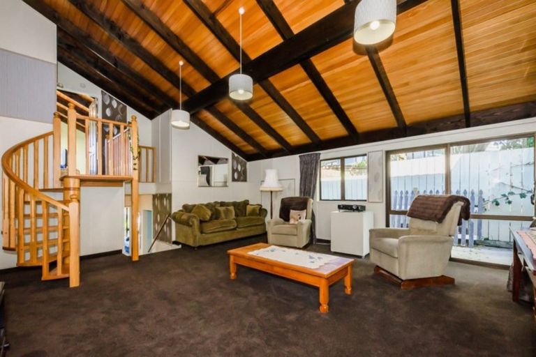 Photo of property in 40 Hicks Crescent, Waikanae Beach, Waikanae, 5036