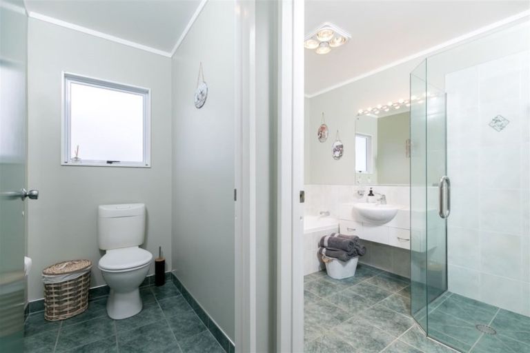 Photo of property in 195 George Melrose Drive, Te Awamutu, 3800