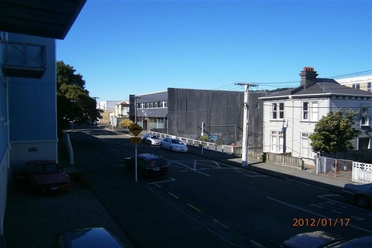 Photo of property in 3/30 Hanson Street, Mount Cook, Wellington, 6021