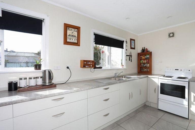 Photo of property in 89 Warwick Street, Feilding, 4702