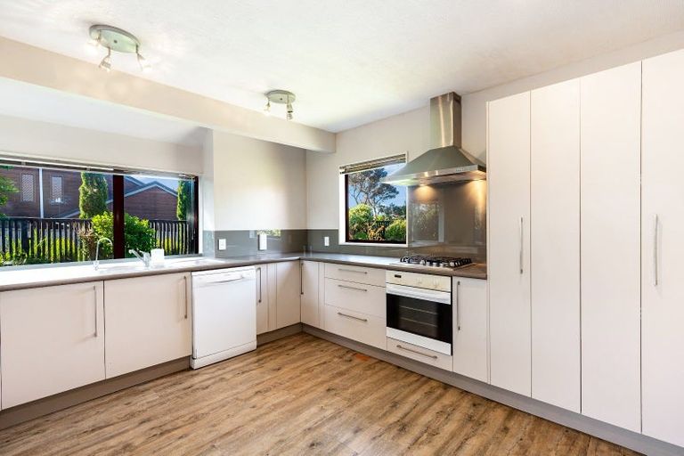 Photo of property in 16 James Cook Drive, Whitby, Porirua, 5024
