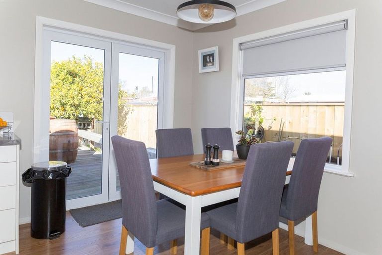 Photo of property in 5 Livingstone Street, Dannevirke, 4930