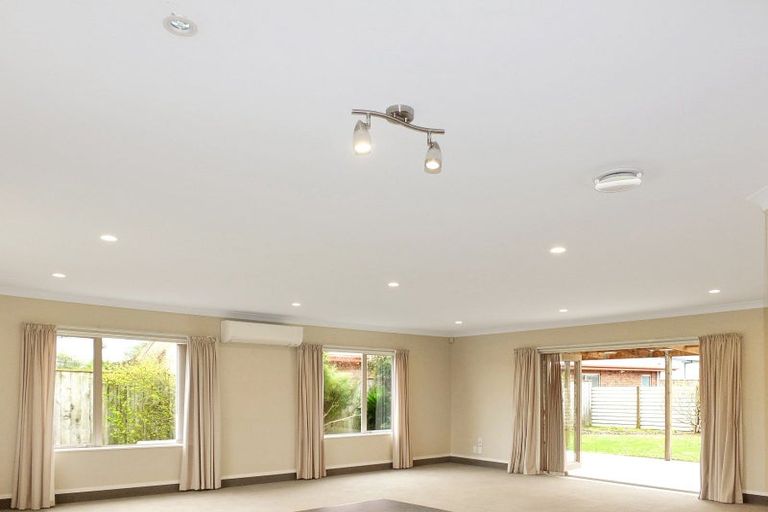 Photo of property in 6 Teppett Place, Foxton Beach, Foxton, 4815
