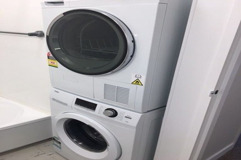 Photo of property in Hobson Court Flats, 75/70u Hobson Street, Thorndon, Wellington, 6011