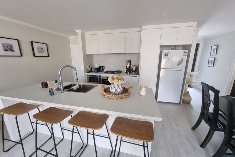 Photo of property in 7u3 Sare Crescent, Fairfield, Hamilton, 3214