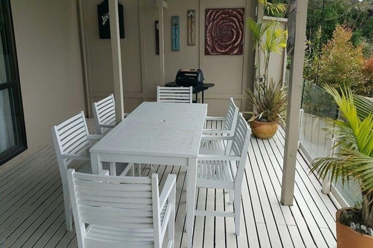 Photo of property in 330 Glenvar Road, Torbay, Auckland, 0630