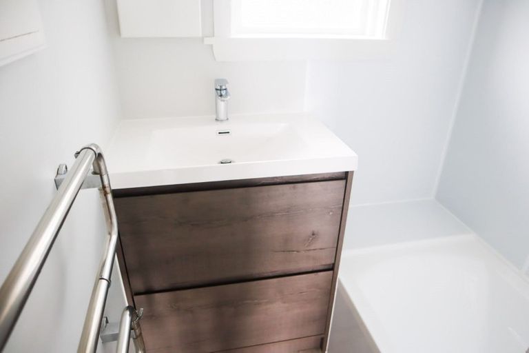 Photo of property in 11 Glynne Crescent, Spreydon, Christchurch, 8024