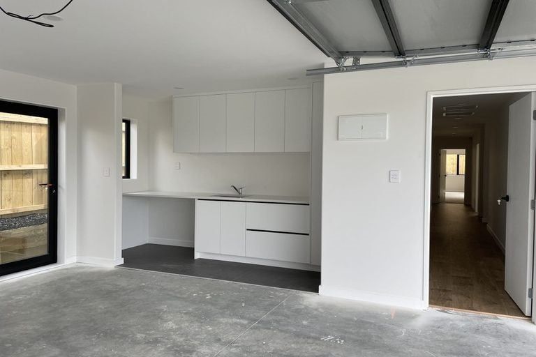 Photo of property in 40 Taikura Avenue, Red Beach, 0932